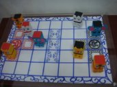 幼儿园玩教具制作：废旧材料——小动物对抗棋