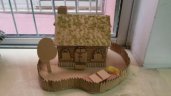 幼儿园玩教具制作：废旧材料——小房子