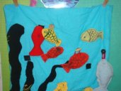 幼儿园玩教具制作：布艺制作——小鱼