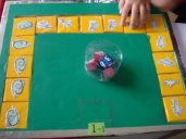 幼儿园数学区玩教具制作：棋类游戏——翻翻看