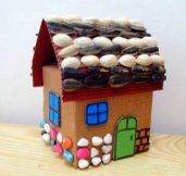 幼儿园环境布置：手工制作——小房子