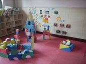 幼儿园活动室布置：建筑区